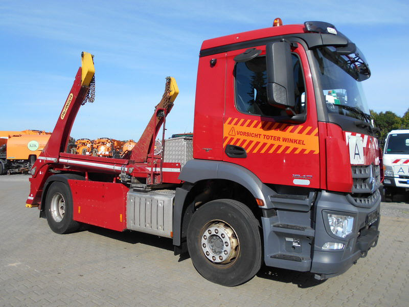 31267-01.jpg