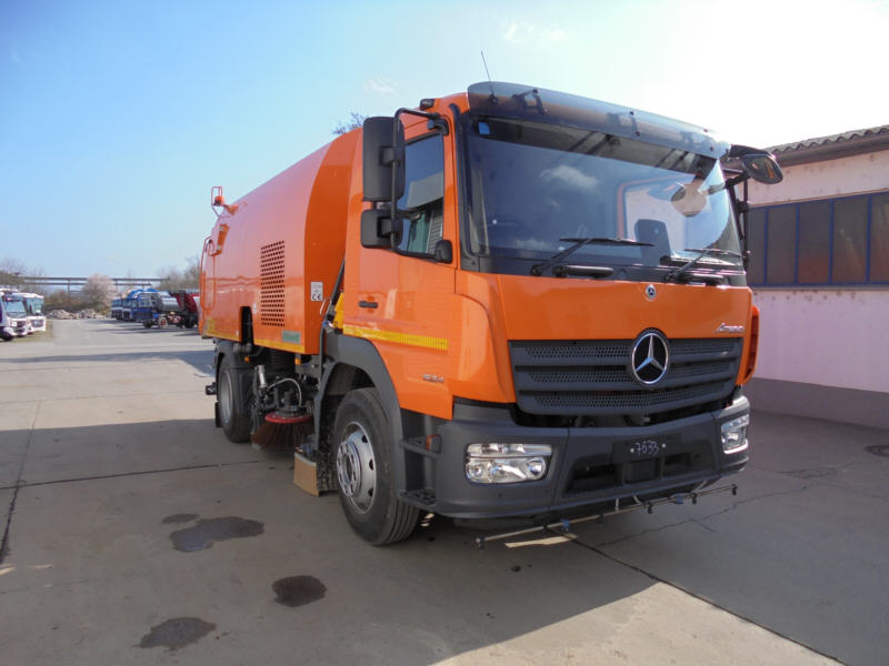 33029-01.jpg
