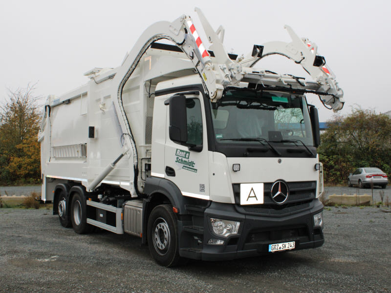 34103-01.jpg