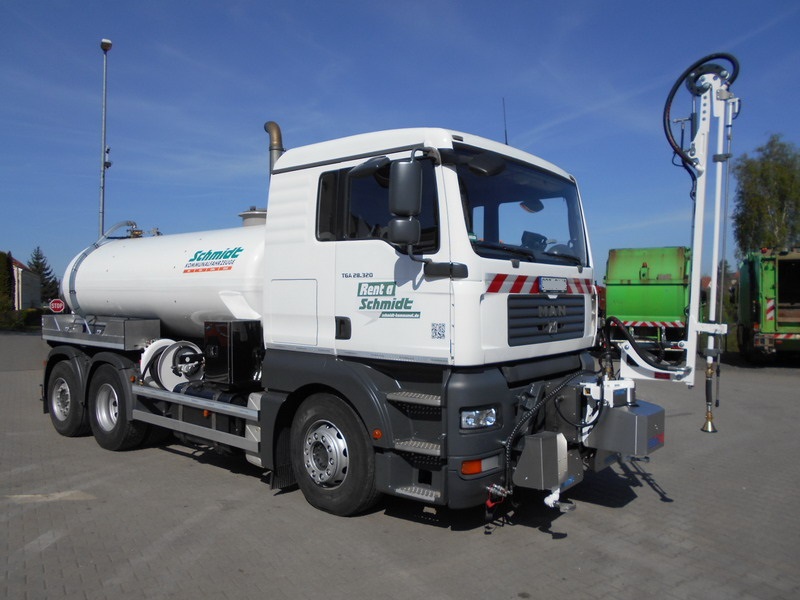 32204-01.jpg